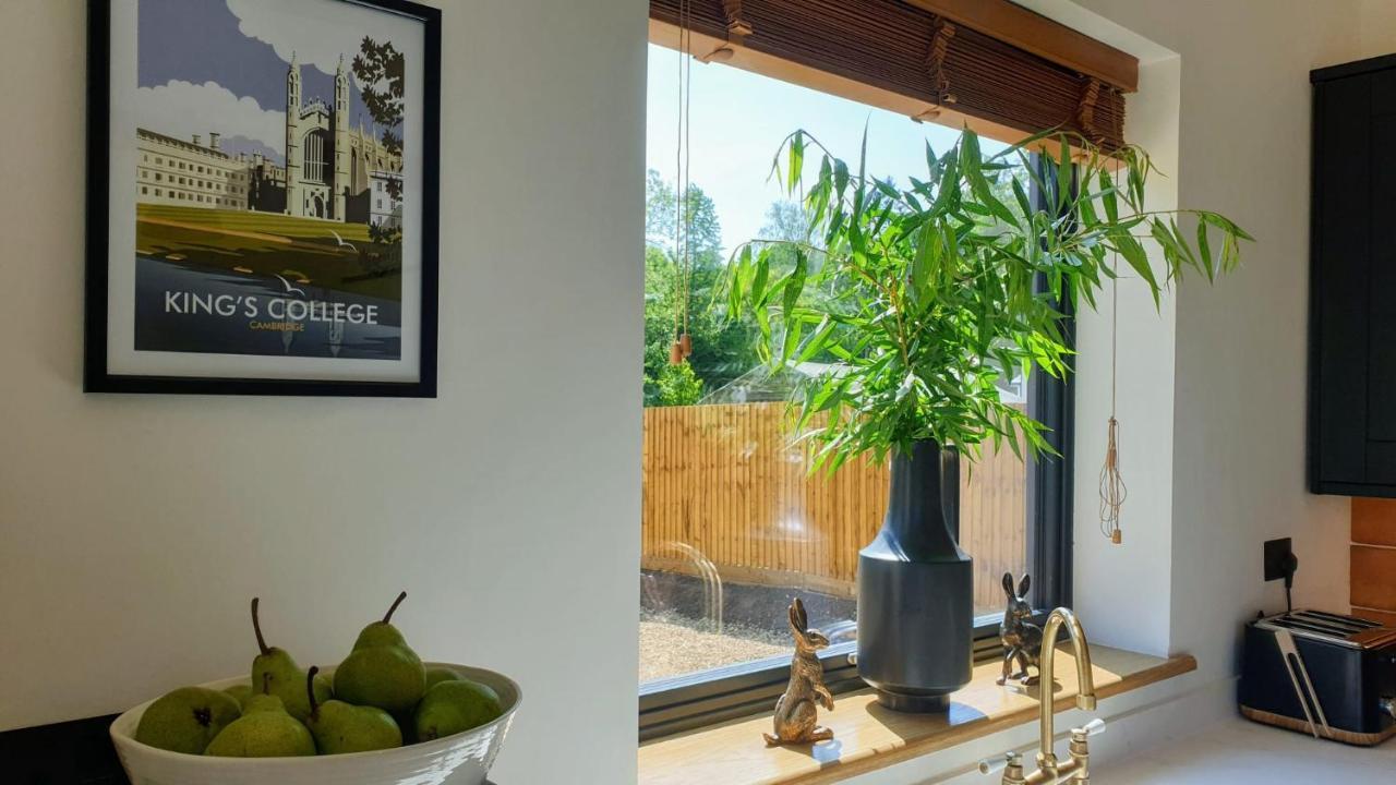 Finest Retreats - Blackbarn Wood Balsham Extérieur photo