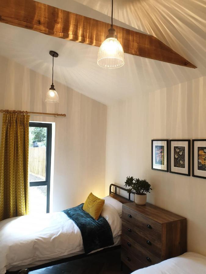 Finest Retreats - Blackbarn Wood Balsham Extérieur photo